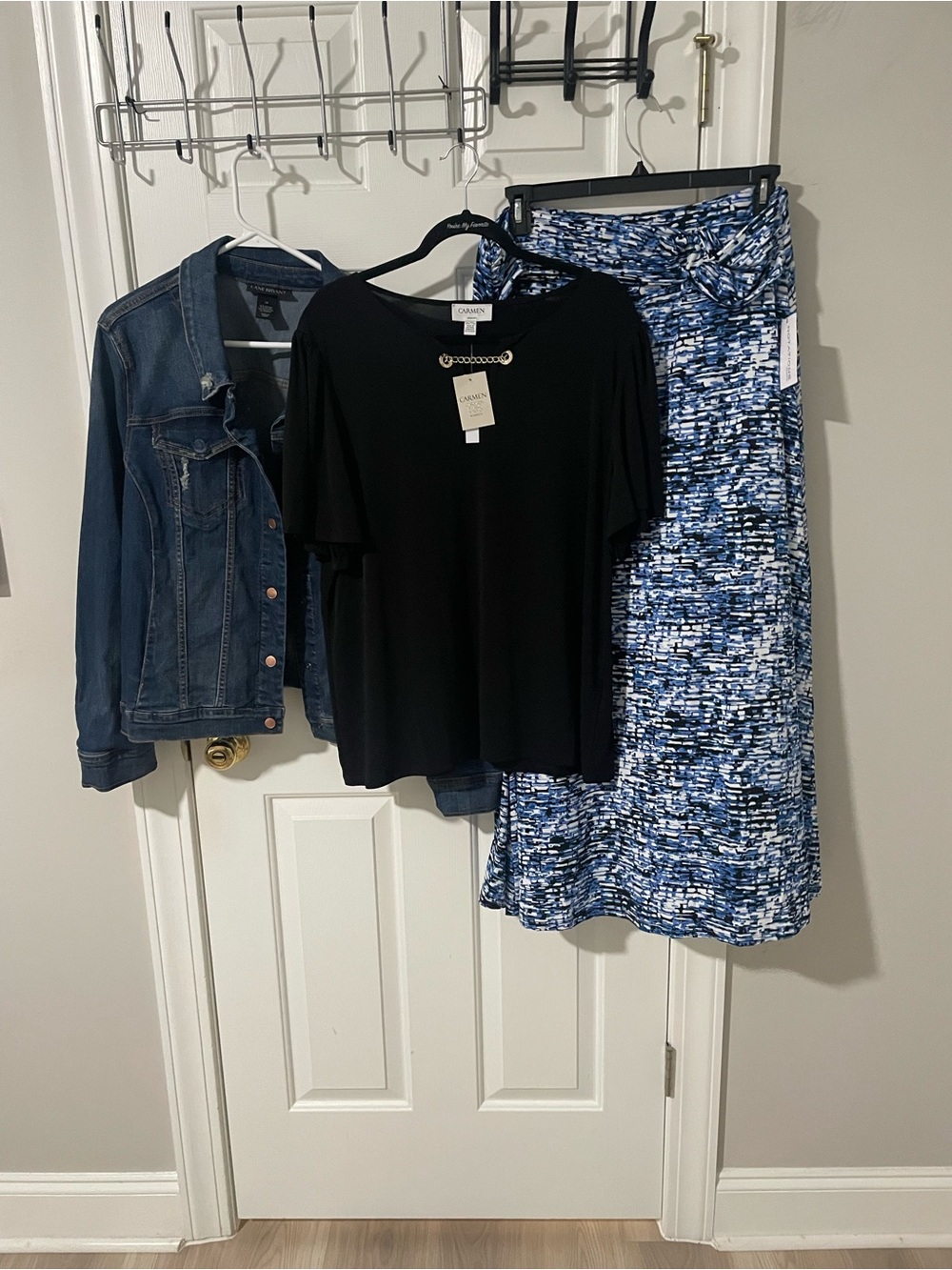 Notations 2x  Navy & White Abstract Print Maxi Skirt 24 lane Bryant Jean jacket